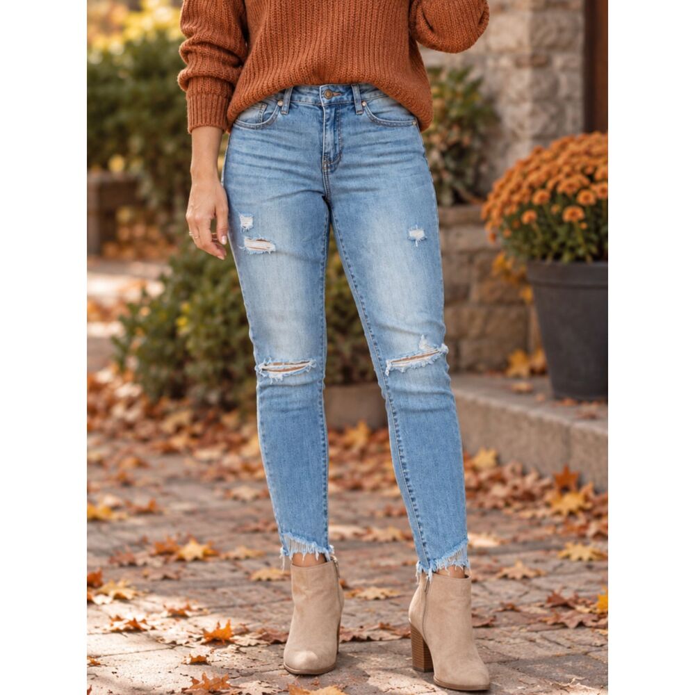 KanCan Skinny Ankle Jeans Womens Size 7 / 27 Distressed Raw Hem Stretch Denim
